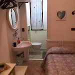A 2 Passi Dal Bellaria בית הארחה