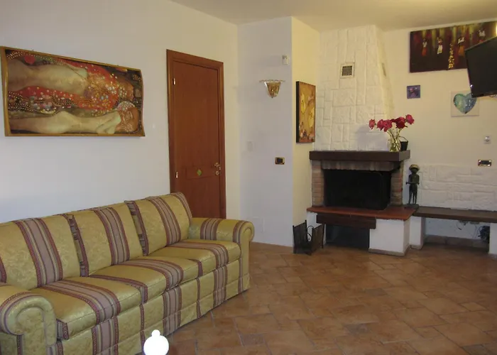 A 2 Passi Dal Bellaria